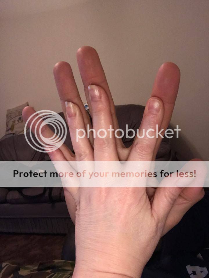 hands_zps7vo13zal.jpg