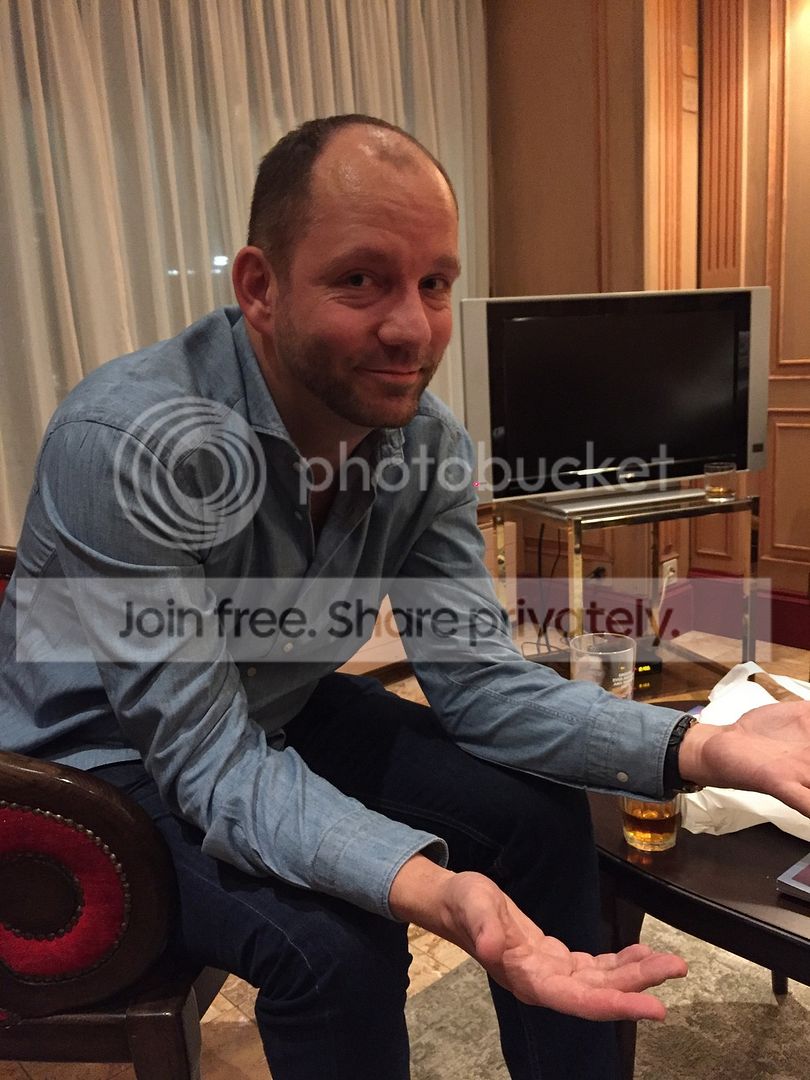 i375.photobucket.com/albums/oo196/noiseorchard/image_zpsb6gxlxls.jpeg~original